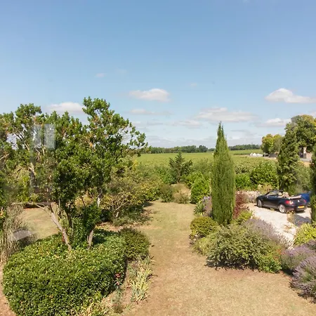 Holiday home Charming Countryside Retreat *